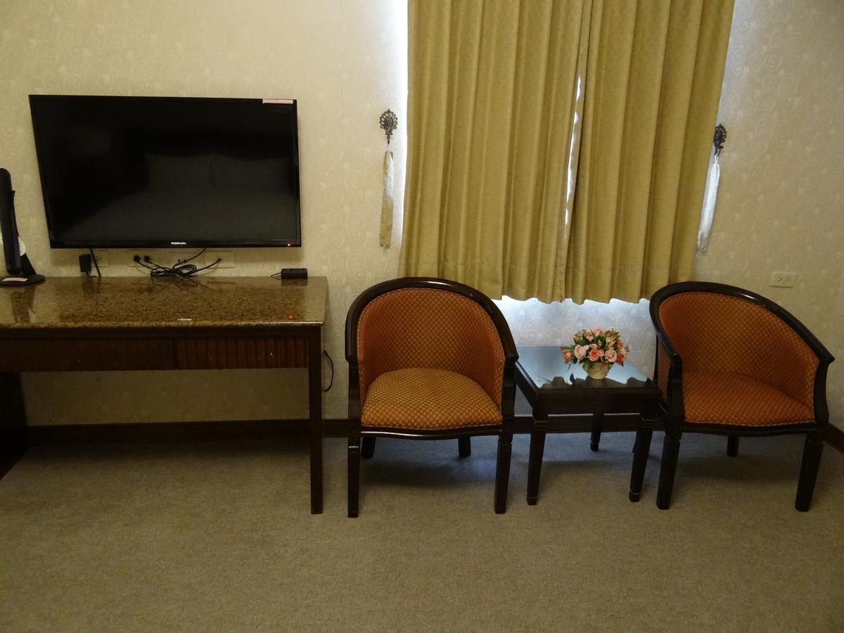 Wuzhou Hotel Hualien City Exterior photo