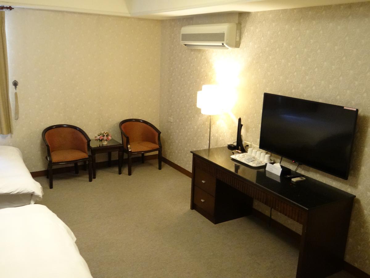 Wuzhou Hotel Hualien City Exterior photo