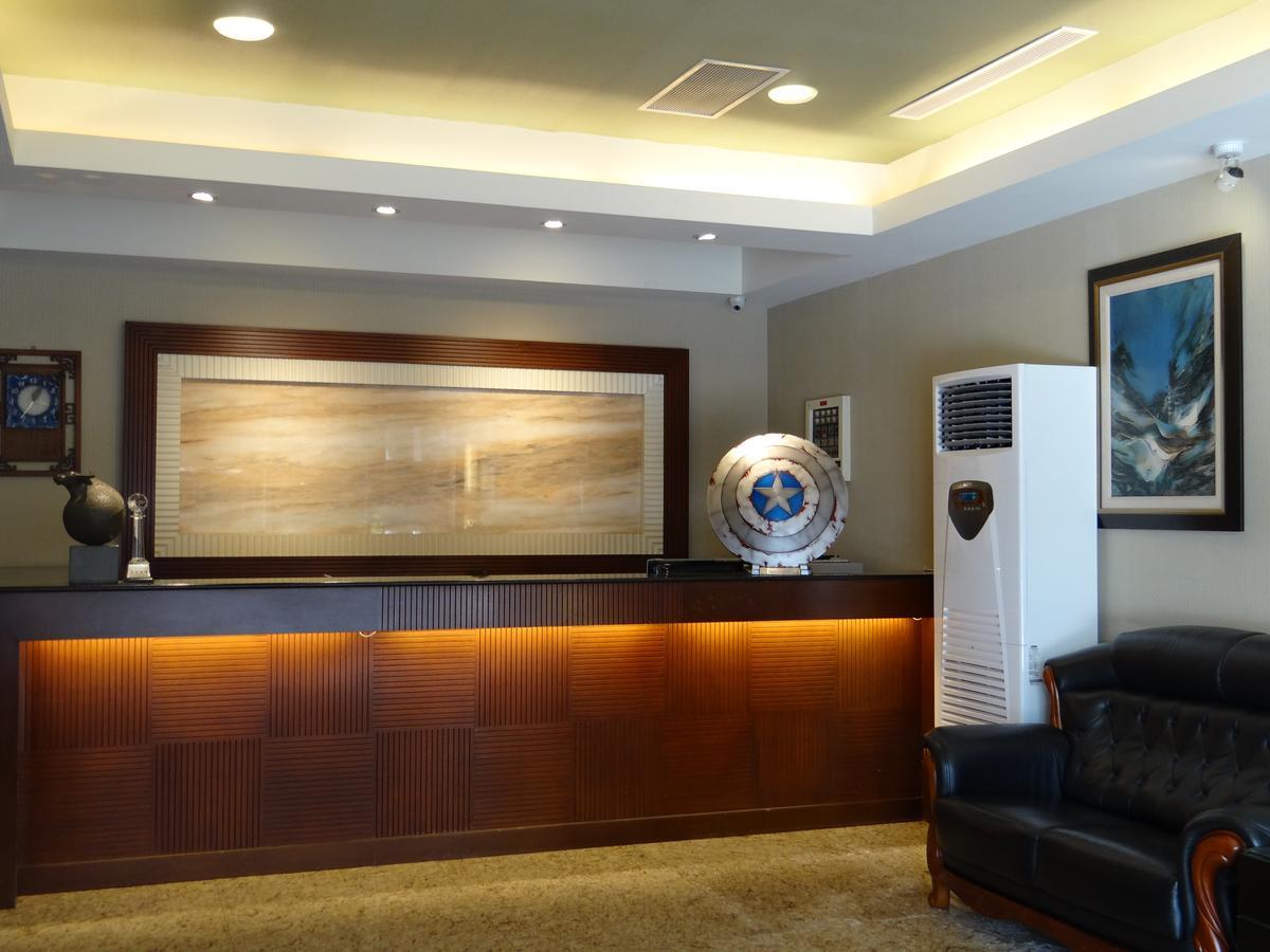 Wuzhou Hotel Hualien City Exterior photo